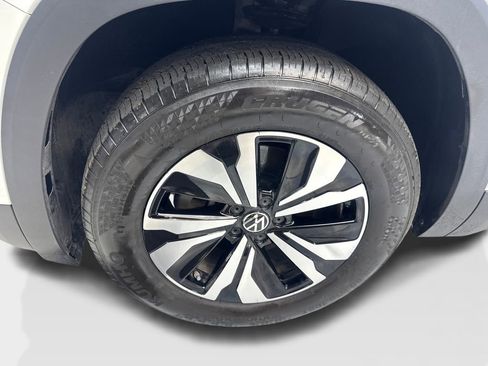 Used 2024 Volkswagen Atlas Cross Sport SE image 86