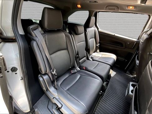 Used 2023 Honda Odyssey Touring image 24