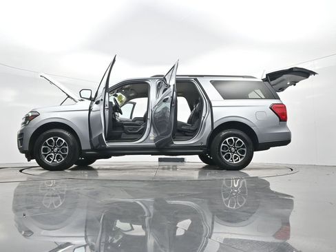 Used 2024 Ford Expedition Max XLT image 46