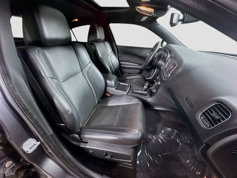 Used 2018 Dodge Charger GT AWD/4WD image 37