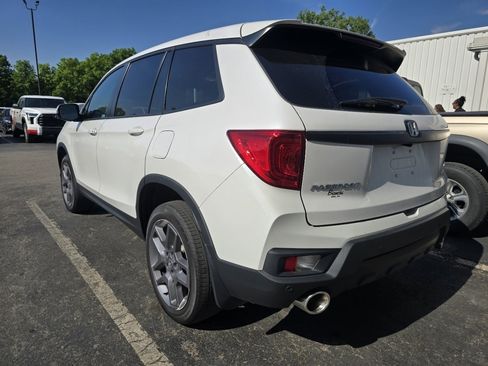 Used 2023 Honda Passport EX-L image 6