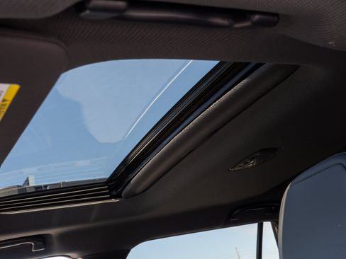 New 2026 Subaru Outback Limited AWD/4WD image 27