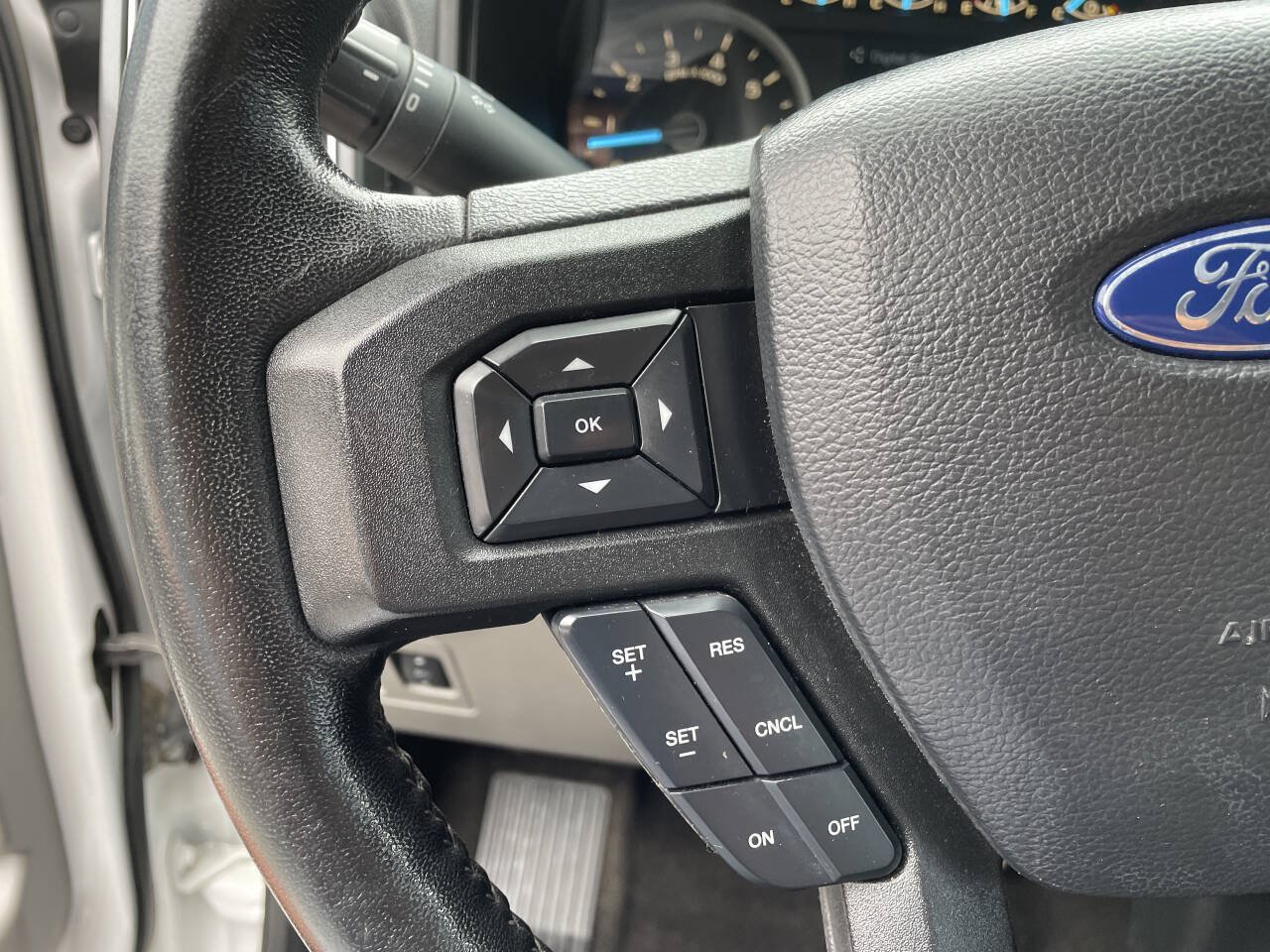 Used 2018 Ford F150 XLT w/ Equipment Group 301A Mid AWD/4WD image 17