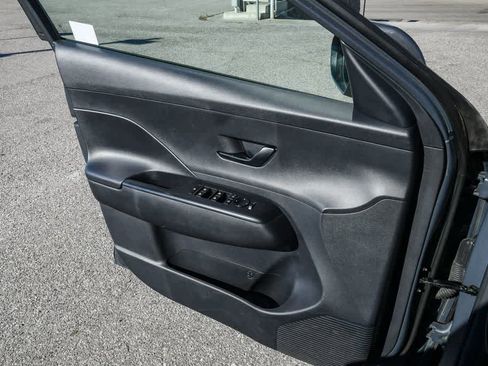 Used 2024 Hyundai Kona SEL FWD image 25