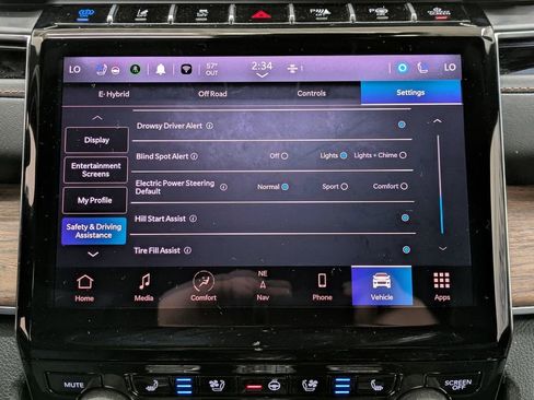 Used 2023 Jeep Grand Cherokee Summit w/ Luxury Tech Group V AWD/4WD image 14
