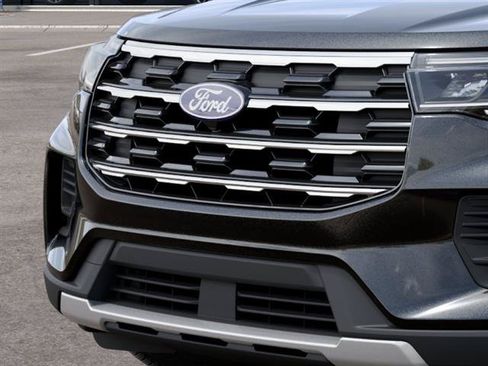 New 2027 Ford Explorer Active AWD/4WD image 17