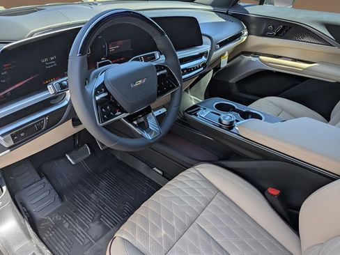 New 2026 Cadillac Lyriq V w/ LPO, Floor Liner Package image 7