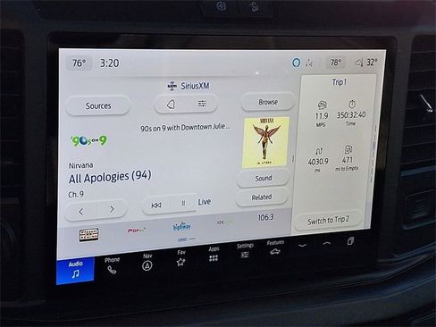 Used 2025 Ford F450 Platinum w/ FX4 Off-Road Package image 13