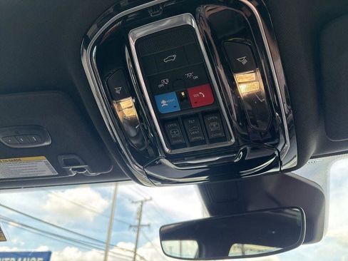 Used 2023 Jeep Grand Cherokee L Overland image 18