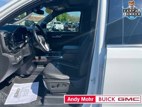Used 2023 GMC Sierra 1500 SLT w/ SLT Convenience Package AWD/4WD image 18