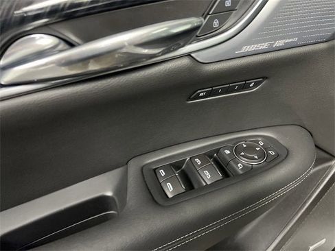 Certified 2023 Cadillac XT6 Premium Luxury image 24