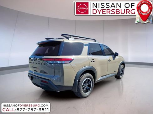 Used 2025 Nissan Pathfinder Rock Creek AWD/4WD image 3