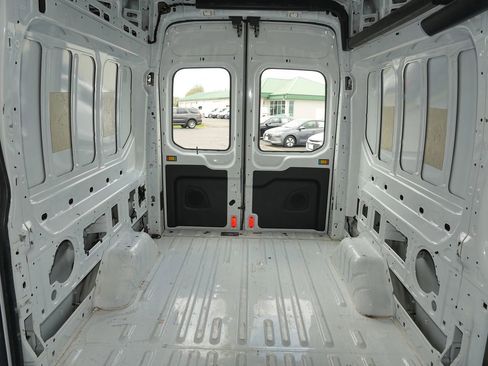 Used 2017 Ford Transit 350 148 High Roof RWD image 30