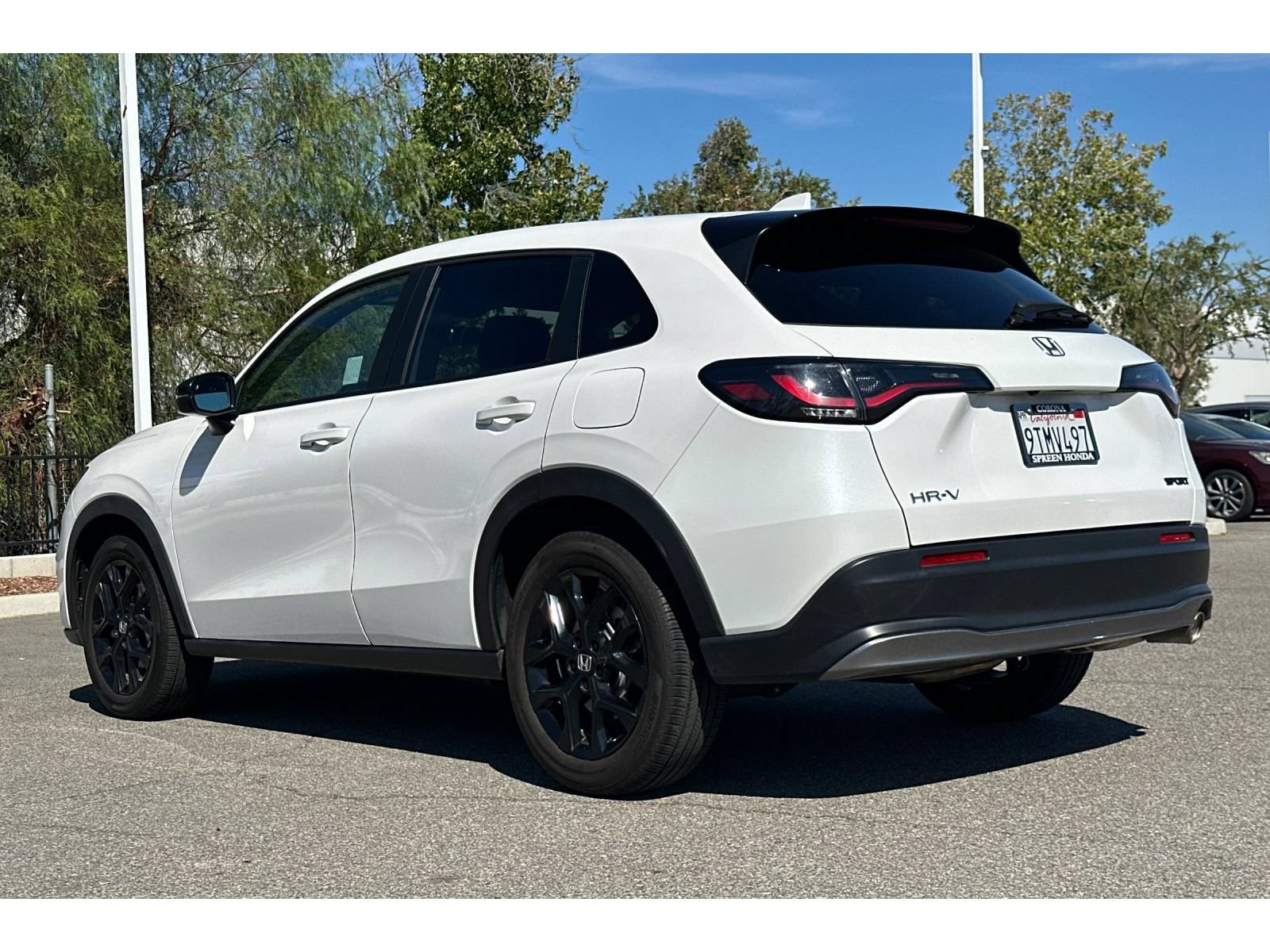 Used 2025 Honda HR-V Sport image 3