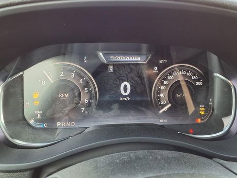 New 2026 RAM 2500 Laramie AWD/4WD image 14