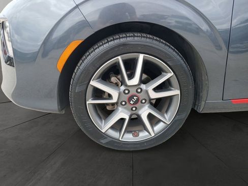 Used 2020 Kia Soul GT-Line FWD image 14