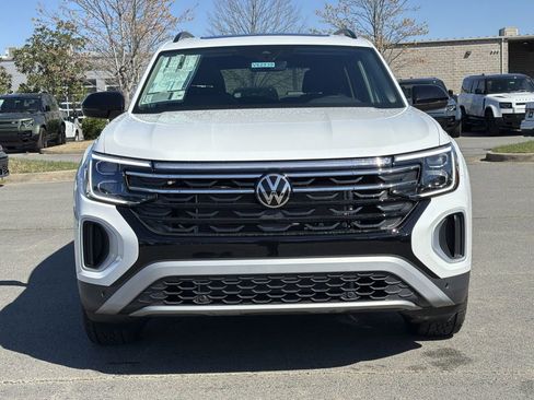 New 2026 Volkswagen Atlas Peak Edition AWD/4WD image 8
