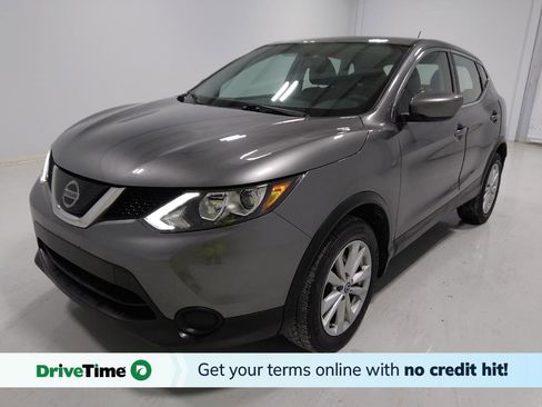 Used 2019 Nissan Rogue Sport S w/ Appearance Package image 1