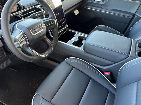 New 2026 GMC Sierra EV Elevation image 11