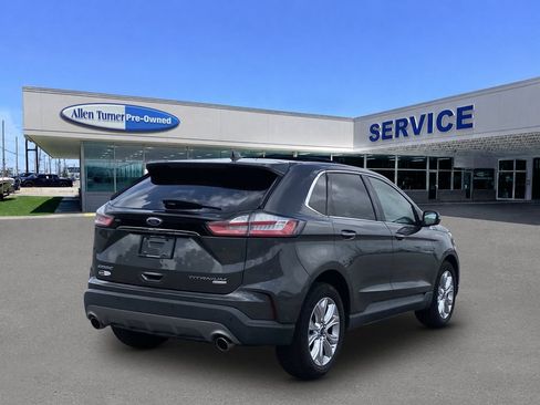 Used 2020 Ford Edge Titanium w/ Equipment Group 301A FWD image 8