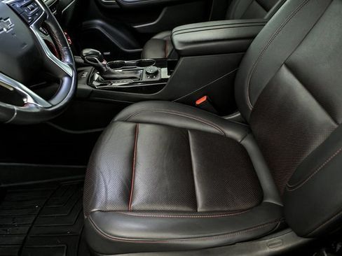 Used 2021 Chevrolet Blazer RS w/ Enhanced Convenience Package image 13