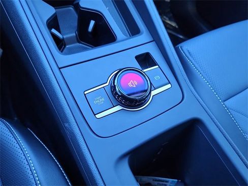 New 2026 Volkswagen Tiguan SE image 21