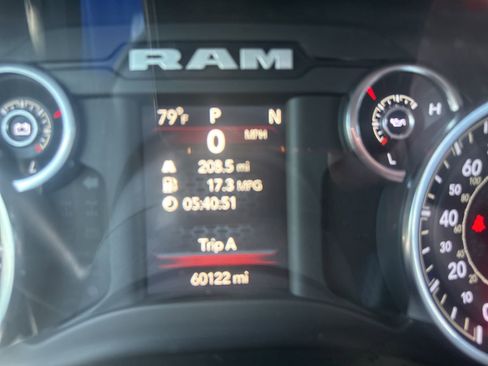 Used 2023 RAM 1500 Big Horn AWD/4WD image 15