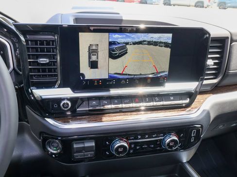 New 2026 GMC Sierra 1500 Elevation w/ Elevation Premium Package AWD/4WD image 16