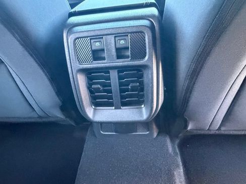 New 2025 Ford Bronco 4-Door AWD/4WD image 13