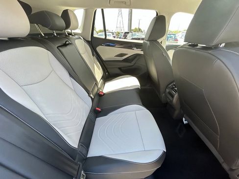 New 2026 Volkswagen Tiguan SE FWD image 35