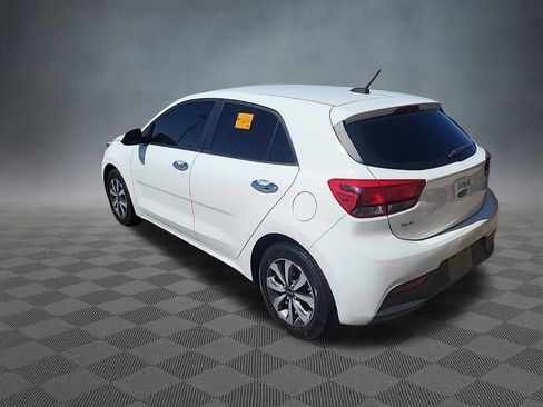 Used 2022 Kia Rio S w/ Option Group 015 FWD image 2