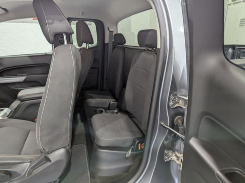 Used 2018 Chevrolet Colorado LT image 11