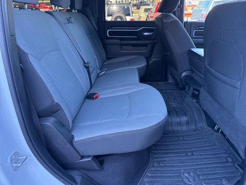 Used 2024 RAM 2500 Big Horn image 28