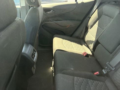 Used 2021 Chevrolet Equinox LT FWD image 7