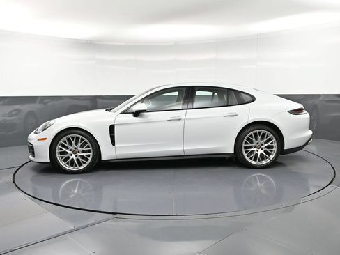 Certified 2023 Porsche Panamera 4 AWD/4WD image 2