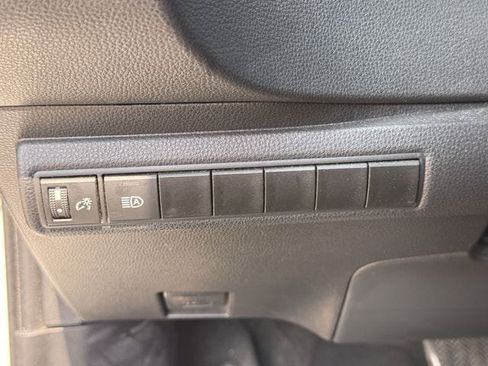 Used 2024 Toyota Corolla LE FWD image 22