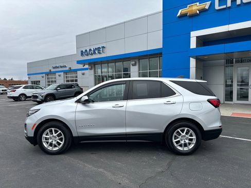 Used 2022 Chevrolet Equinox LT image 8