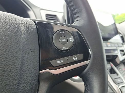 Used 2019 Honda Odyssey Touring image 18