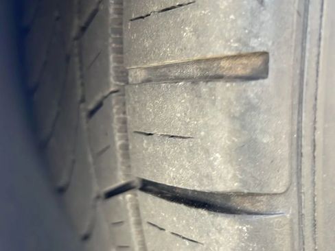 Used 2018 Genesis G80 3.3T Sport image 33