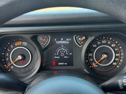 Used 2024 Jeep Wrangler Unlimited Sport AWD/4WD image 21