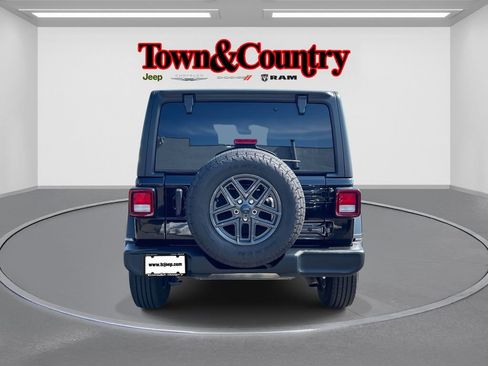 Certified 2024 Jeep Wrangler Unlimited Sport AWD/4WD image 8