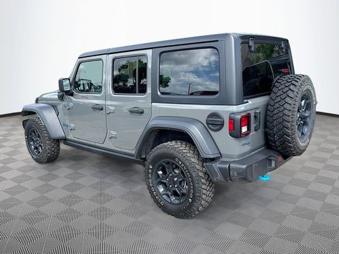Used 2023 Jeep Wrangler Unlimited w/ Cold Weather Group AWD/4WD image 8