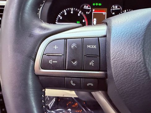 Certified 2023 Lexus GX 460 Luxury w/ Sport Design Package AWD/4WD image 22