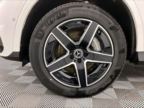 Used 2026 Mercedes-Benz GLC 300 4MATIC image 11