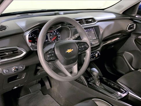 Used 2022 Chevrolet TrailBlazer LT AWD/4WD image 15