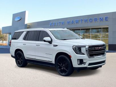 Used 2023 GMC Yukon SLT w/ SLT Premium Package