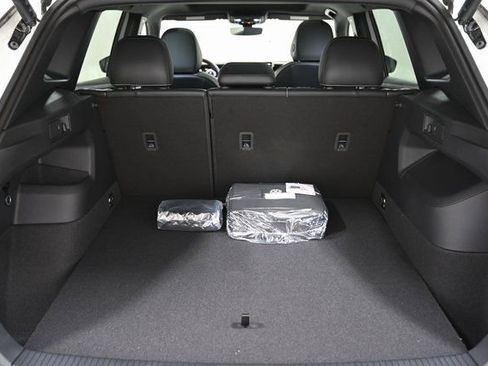 New 2026 Volkswagen Tiguan SE R-Line AWD/4WD image 20