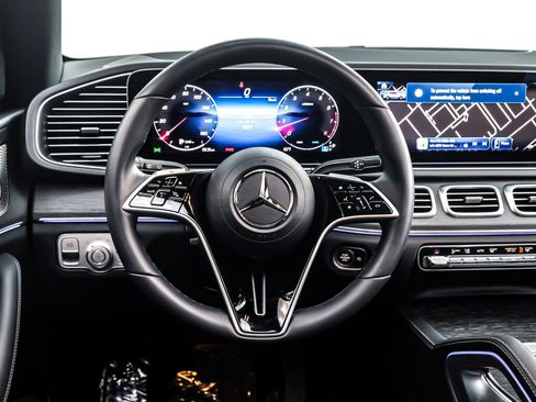 Certified 2025 Mercedes-Benz GLE 350 4MATIC image 19