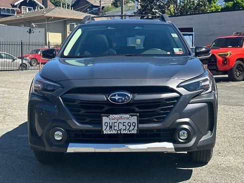 Used 2025 Subaru Outback Limited AWD/4WD image 9