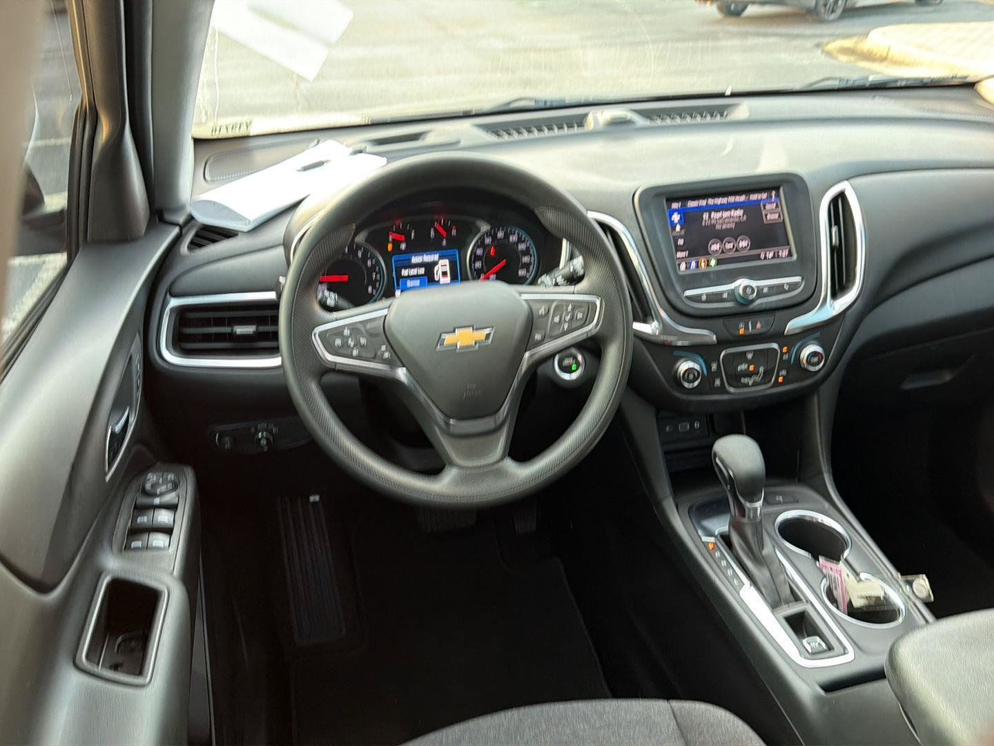 Used 2024 Chevrolet Equinox LT FWD image 18